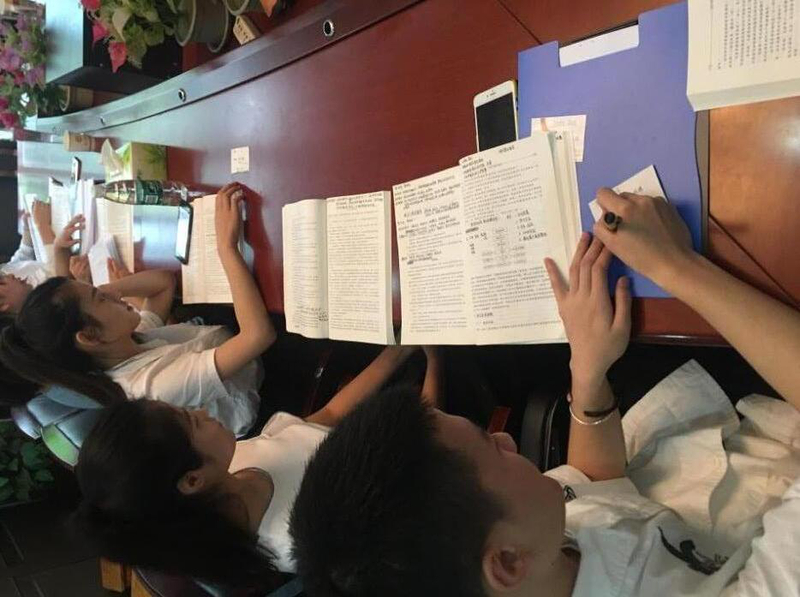 1499502154497004361.jpg 3.jpg