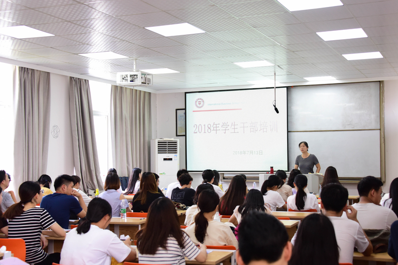 1531747865345054025.jpg 2.jpg