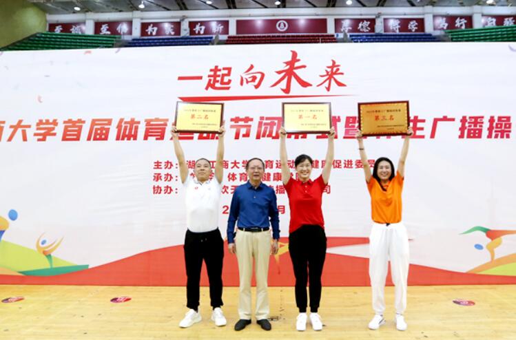 1653911894723040353.jpg 22.jpg