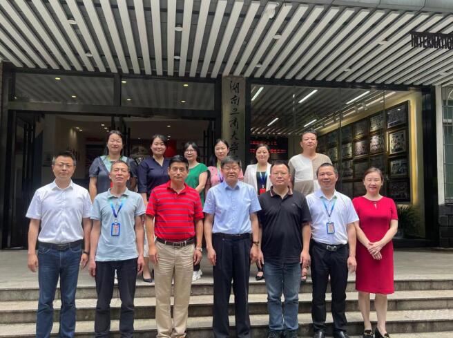 1656290145640091578.jpg 1.jpg